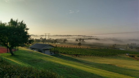 Sovereign Hill Country Lodge Rothbury - Hervey Bay Accommodation 0