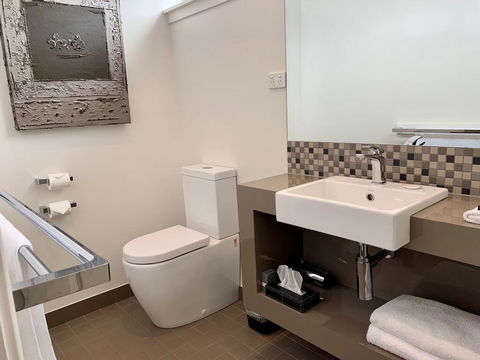 Sovereign Park Motor Inn - Hervey Bay Accommodation 3