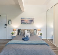 Spacious Studio 2mins to StationShopping Sleeps4 B - Hervey Bay Accommodation