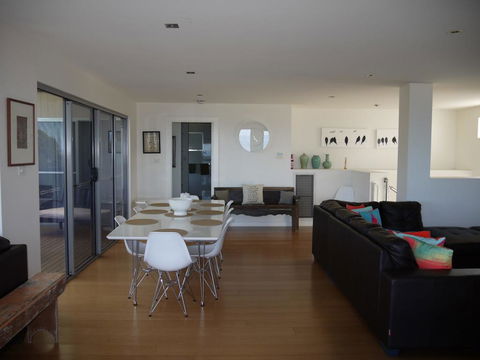 Spectacular Holiday Living - Tourism Hervey Bay 1