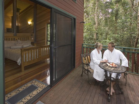 Springbrook Lyrebird Retreat - Hervey Bay Accommodation 3