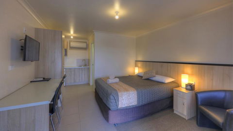Starline Motor Inn - Hervey Bay Accommodation 0