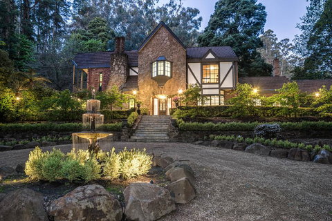 Stonehurst Of Sassafras - Hervey Bay Accommodation 0