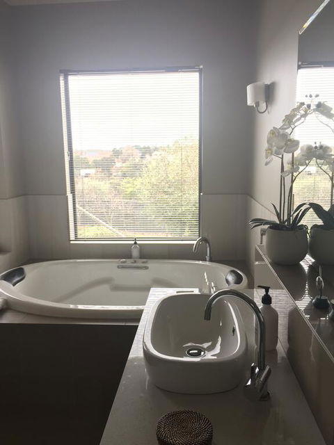 StoneTryst Spa Villas - Tourism Hervey Bay 1