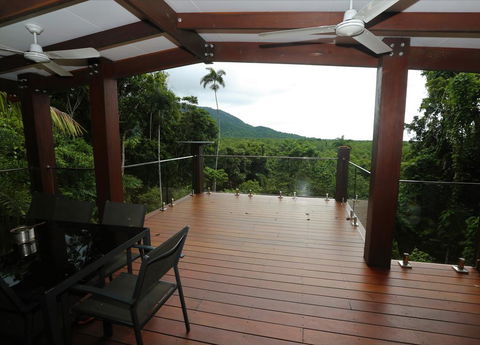 Stonewood Views - Hervey Bay Accommodation 0
