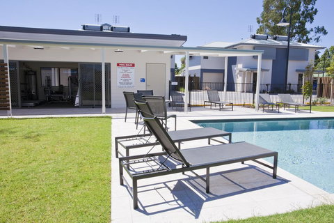 Stonewood Villas - Hervey Bay Accommodation 3