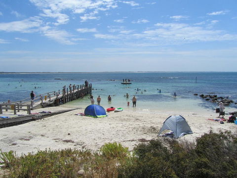Storm Bay Cottage - Hervey Bay Accommodation 3