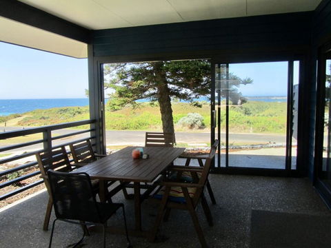 Storm Bay Cottage - Hervey Bay Accommodation 2