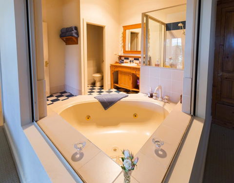 Strathearn Park Lodge - Tourism Hervey Bay 3