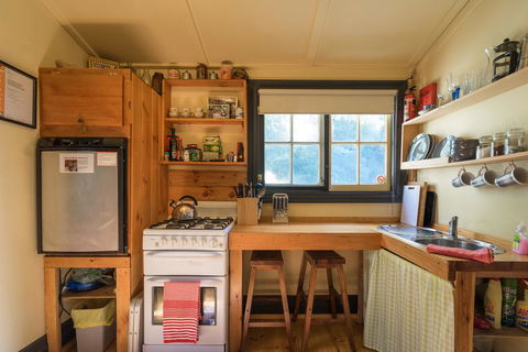 Stringer's Cottage - Hervey Bay Accommodation 2