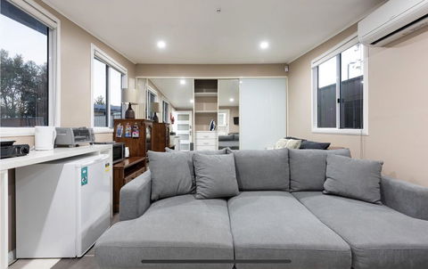Studio Vues - Tourism Hervey Bay 1