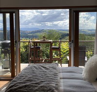 Studio with stunning mountain views - Tourism Hervey Bay