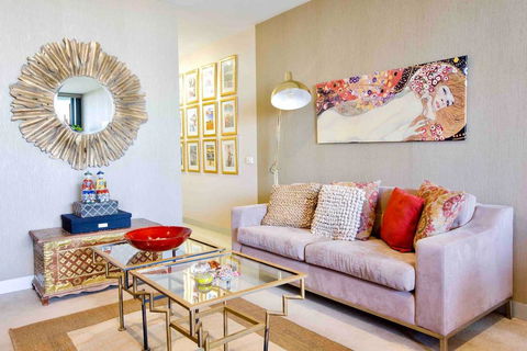 Stylish 1 Bedroom Apartment Amazing City Views - Hervey Bay Accommodation 0