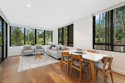 Stylish Lux Home With Hotel Grade Cleanliness - Hervey Bay Accommodation 0