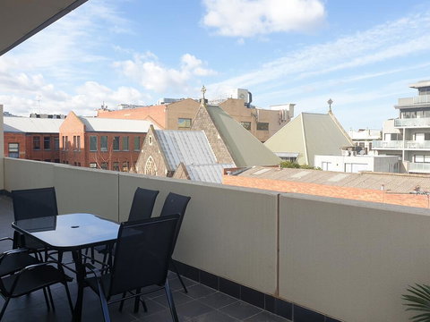 Stylish Modern 3BD Retreat At An Amazing Location - Tourism Hervey Bay 2