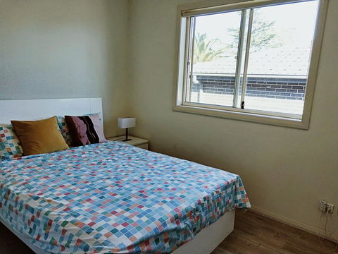 Stylish Private Bathroom-Luxurious Modern Big Home - Hervey Bay Accommodation 0