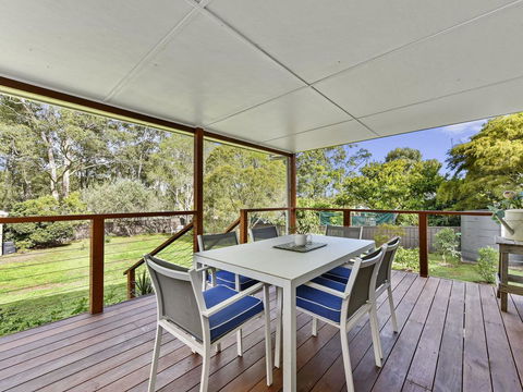 Summerfield Cottage - Hunter Valley, Renovated House In Central North Rothbury - Hervey Bay Accommodation 0