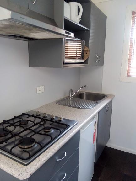 Summit Cabin - Hervey Bay Accommodation 3