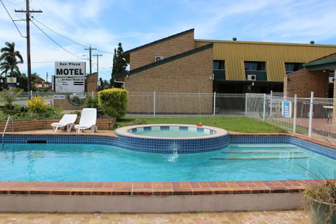 Sun Plaza Motel - Mackay - Hervey Bay Accommodation 0