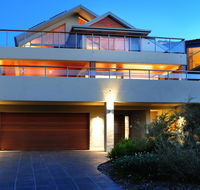 Sundecks - Tourism Hervey Bay
