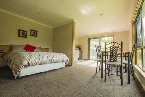 Sunny Gum - Hervey Bay Accommodation 3