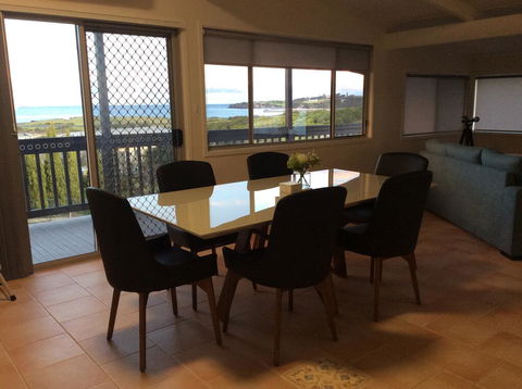 Sunnyside Holiday Home - Tourism Hervey Bay 3