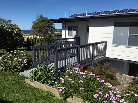 Sunnyside Holiday Home - Tourism Hervey Bay 1