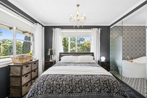 SUNNYDELL - Hervey Bay Accommodation 3