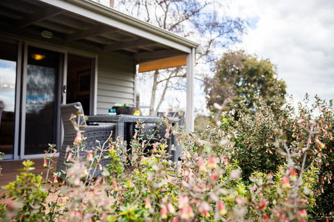 Sunnyside Cottage - Hervey Bay Accommodation 2