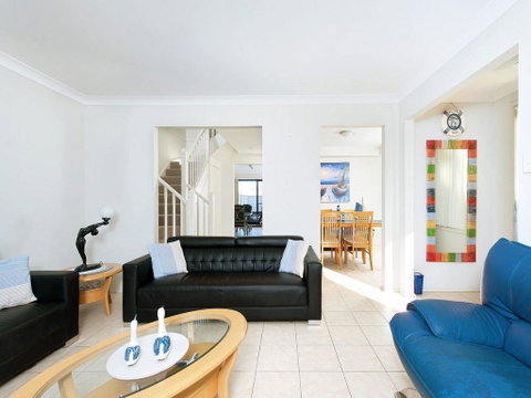Sunrise @ Fingal Bay - Hervey Bay Accommodation 0