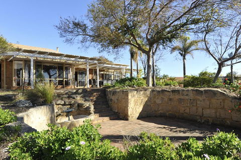 Sunsea Waterfront South Yunderup - Hervey Bay Accommodation 0