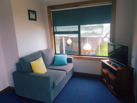 Sunset Holiday Villas - Hervey Bay Accommodation 1