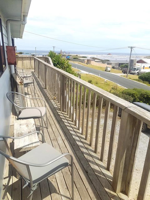 Sunset Holiday Villas - Hervey Bay Accommodation 3