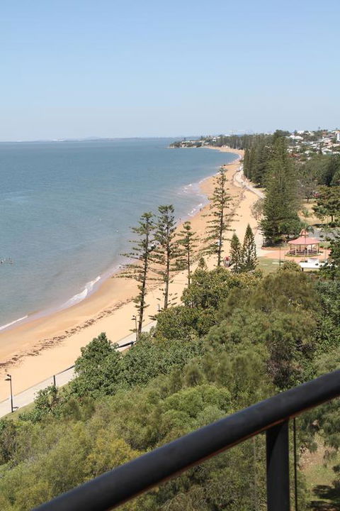Sunset Sails Redcliffe - Hervey Bay Accommodation 2