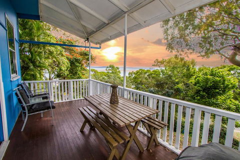 Sunset Villa - Hervey Bay Accommodation 1