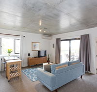 Sunsets by the Beach - Fremantle - Hervey Bay Accommodation