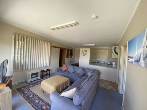 Surf Beach Sanctuary - Hervey Bay Accommodation 2