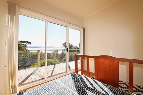 Surfside - Hervey Bay Accommodation 2