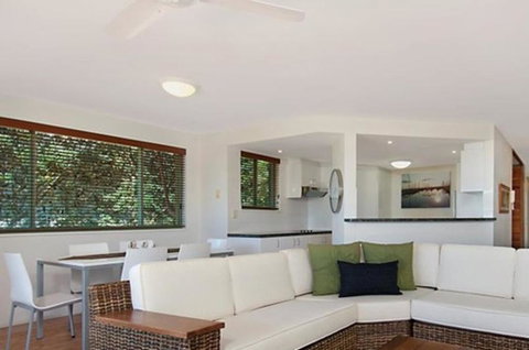 Surfside Byron Bay - Hervey Bay Accommodation 1
