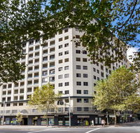 Surry Hills Fully Self Contained Modern 1 Bed Apartment 1012ELZ - Tourism Hervey Bay