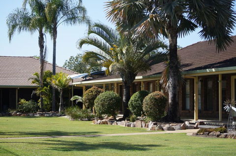 Susan River Homestead - Hervey Bay Accommodation 2