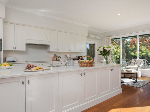 Sutton Downs - Renovated Country Home On 100 Acres - Tourism Hervey Bay 2
