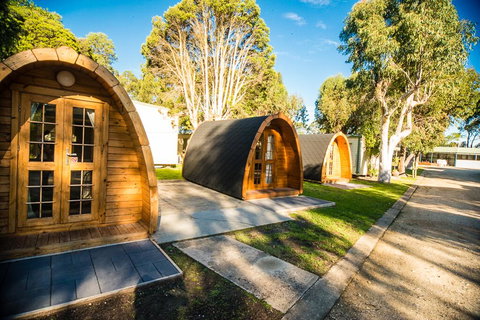 Swan Reach Holiday Park - Tourism Hervey Bay 0