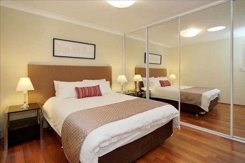 Swan River Applecross Heathcote Park 1BR Villa - Hervey Bay Accommodation 3