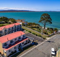 SWANSEA VILLAS - Hervey Bay Accommodation