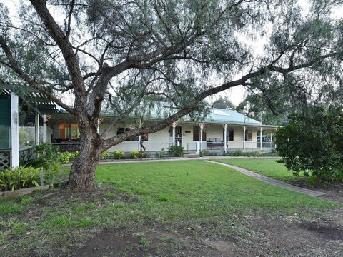 Tabitha Hill Estate - Tourism Hervey Bay 3