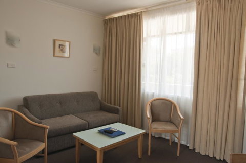 Taft Motor Inn - Hervey Bay Accommodation 2