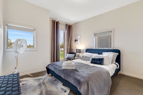 Tangles - Hervey Bay Accommodation 1