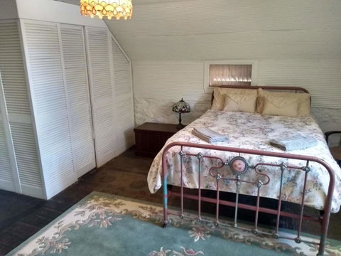 Tanilba House - Hervey Bay Accommodation 3