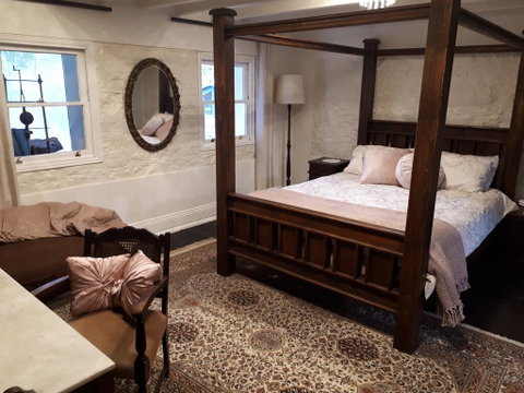 Tanilba House - Hervey Bay Accommodation 0
